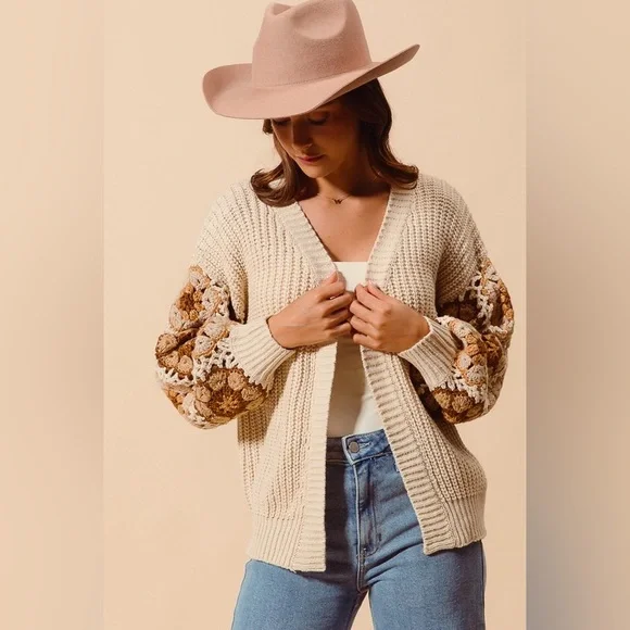 Beige ivory Flower floral granny embroidered cardigan boho bohemian sweater - Picture 3 of 16